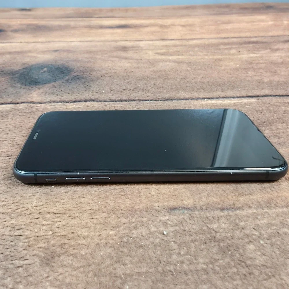 Apple iPhone 11 Smartphone Black Fair Passcode Locked For Parts Repair